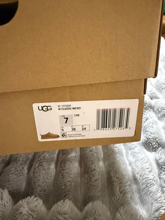 Ugg ultra minis - Picture 2 of 4